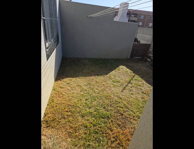 2 BEDROOM APARTMENT TO LET IN MORGENSTER